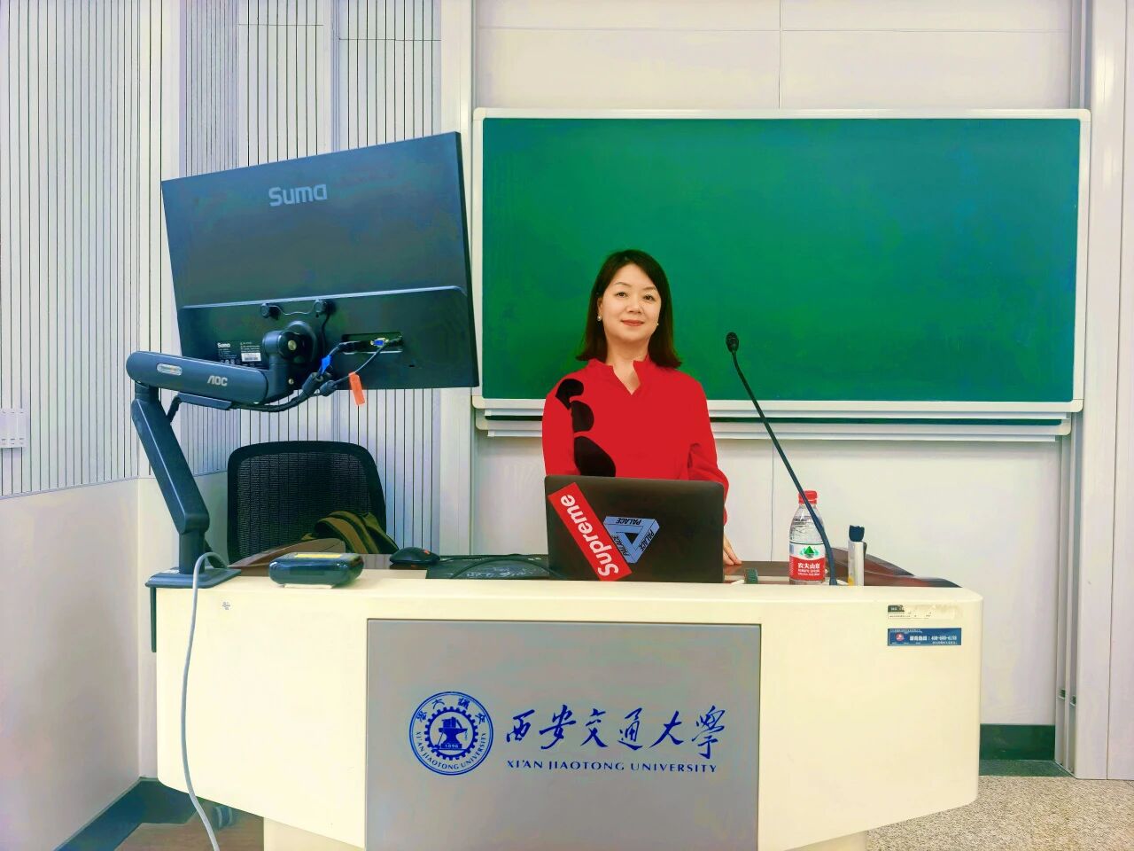 以创意赋能青春 以匠心致敬奋斗 ——创意星球陈晓庆走进西安交大 解码茅台王子杯奋斗美青春产教融合新范式
